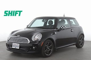 2011 MINI Cooper WMWSU3C55BT183562 2011 MINI Cooper
