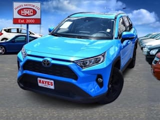 2020 Toyota RAV4 XLE JTMW1RFV8LD047546 2020 Toyota RAV4 XLE