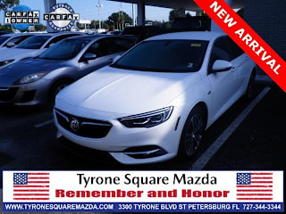 2018 Buick Regal Sportback Essence W04GP6SX0J1076881 2018 Buick Regal Sportback Essence