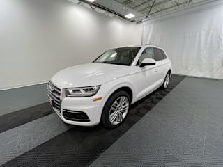 2018 Audi Q5 2.0T quattro Premium Plus WA1BNAFY4J2110143 2018 Audi Q5 2.0T quattro Premium Plus
