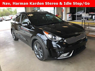 2017 Kia Niro KNDCC3LC7H5070038 2017 Kia Niro