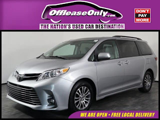 2018 Toyota Sienna XLE 8-Passenger 5TDYZ3DC2JS938336 2018 Toyota Sienna XLE 8-Passenger