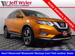 2017 Nissan Rogue SL 5N1AT2MV3HC752469 2017 Nissan Rogue SL