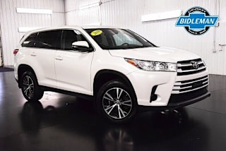 2019 Toyota Highlander LE 5TDBZRFHXKS732488 2019 Toyota Highlander LE