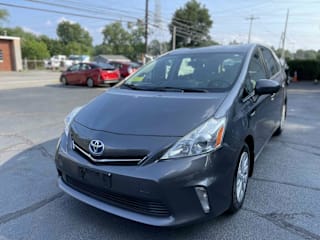 2012 Toyota Prius v Three JTDZN3EU9C3026198 2012 Toyota Prius v Three