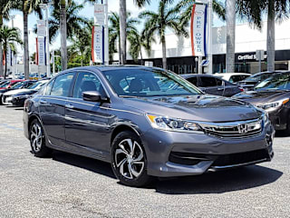 2017 Honda Accord LX 1HGCR2F38HA264056 2017 Honda Accord LX