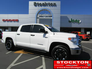 2017 Toyota Tundra SR5 5TFDY5F19HX659768 2017 Toyota Tundra SR5