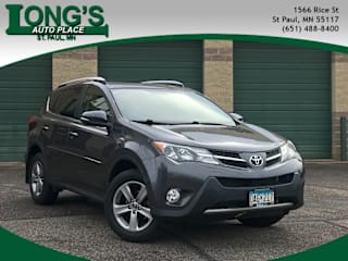 2015 Toyota RAV4 XLE JTMRFREV4FJ050823 2015 Toyota RAV4 XLE