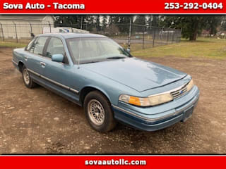 1993 Ford Crown Victoria 2FALP74W2PX152718 1993 Ford Crown Victoria