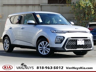 2020 Kia Soul LX KNDJ23AU7L7097808 2020 Kia Soul LX