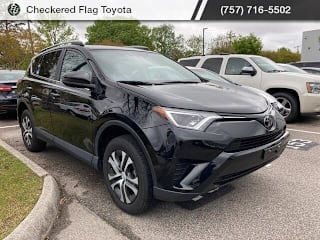 2018 Toyota RAV4 LE 2T3BFREV7JW763100 2018 Toyota RAV4 LE