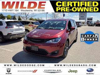2018 Chrysler Pacifica Touring Plus 2C4RC1FG0JR315719 2018 Chrysler Pacifica Touring Plus