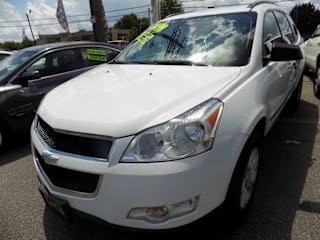 2010 Chevrolet Traverse LS 1GNLREED0AS126609 2010 Chevrolet Traverse LS