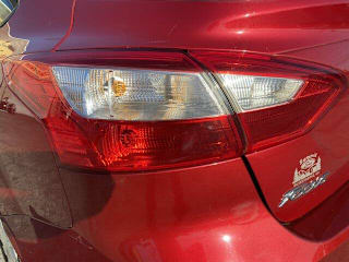 2012 Ford Focus SE 1FAHP3F27CL347617 2012 Ford Focus SE