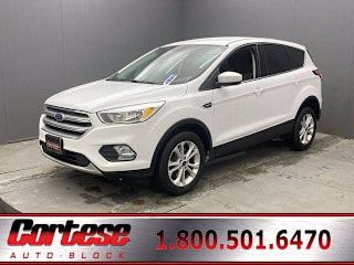 2017 Ford Escape 1FMCU9GDXHUE62628 2017 Ford Escape