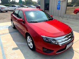 2012 Ford Fusion SE 3FAHP0HA3CR317261 2012 Ford Fusion SE