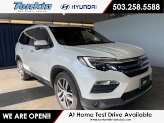2017 Honda Pilot Touring 5FNYF6H92HB046000 2017 Honda Pilot Touring