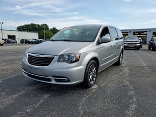 2015 Chrysler Town and Country S 2C4RC1HG3FR525137 2015 Chrysler Town and Country S