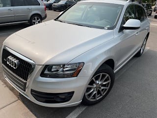 2011 Audi Q5 2.0T quattro Premium WA1CFAFP3BA047147 2011 Audi Q5 2.0T quattro Premium