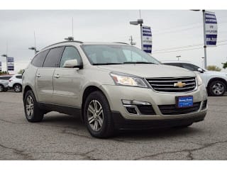 2017 Chevrolet Traverse LT 1GNKVHKD8HJ128931 2017 Chevrolet Traverse LT