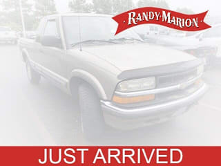 2001 Chevrolet S-10 Base 1GCDT19W218125378 2001 Chevrolet S-10 Base