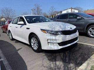 2016 Kia Optima KNAGT4L38G5099292 2016 Kia Optima