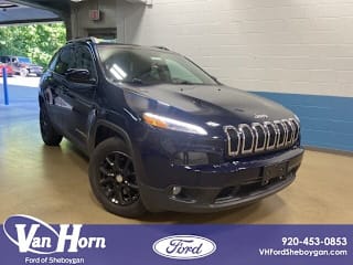 2016 Jeep Cherokee Latitude 1C4PJMCB1GW140646 2016 Jeep Cherokee Latitude