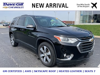 2018 Chevrolet Traverse 1GNEVHKW8JJ215331 2018 Chevrolet Traverse