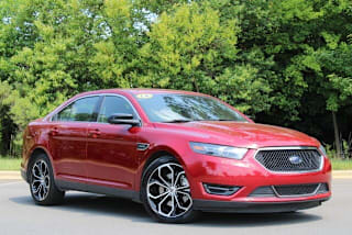 2018 Ford Taurus SHO 1FAHP2KT1JG116744 2018 Ford Taurus SHO