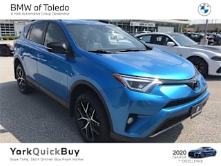 2018 Toyota RAV4 SE JTMJFREV5JD250582 2018 Toyota RAV4 SE