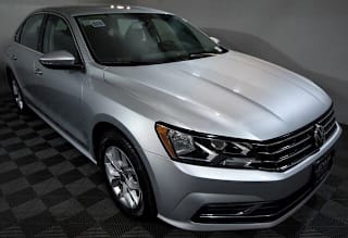 2017 Volkswagen Passat 1.8T S 1VWAT7A36HC002713 2017 Volkswagen Passat 1.8T S