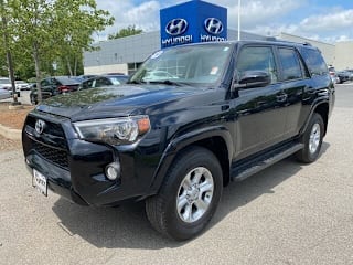 2019 Toyota 4Runner SR5 JTEBU5JR7K5648069 2019 Toyota 4Runner SR5