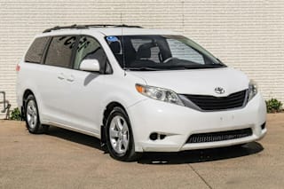 Used minivans hot sale under 6000