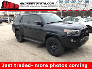 2018 Toyota 4Runner TRD Off-Road Premium JTEBU5JR2J5602986 2018 Toyota 4Runner TRD Off-Road Premium