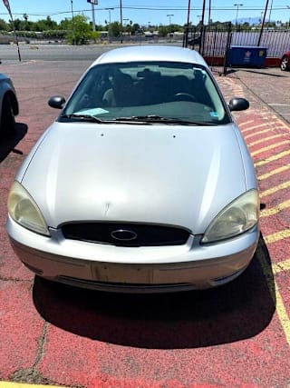 2006 Ford Taurus SE 1FAFP53U16A113935 2006 Ford Taurus SE