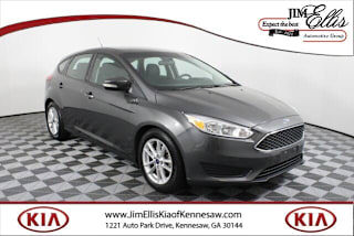 2015 Ford Focus SE 1FADP3K21FL351381 2015 Ford Focus SE
