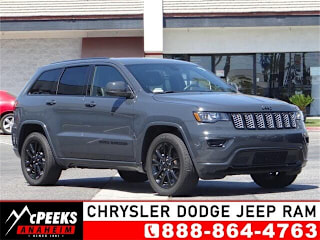 2018 Jeep Grand Cherokee Altitude 1C4RJEAG3JC380240 2018 Jeep Grand Cherokee Altitude