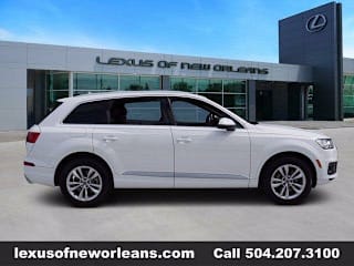 2017 Audi Q7 2.0T quattro Premium Plus WA1LHAF78HD050644 2017 Audi Q7 2.0T quattro Premium Plus