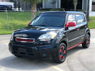 2011 Kia Soul Base KNDJT2A18B7732868 2011 Kia Soul Base