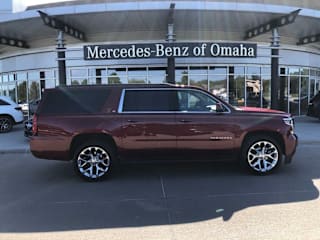 2020 Chevrolet Suburban LT 1500 1GNSKHKC2LR217744 2020 Chevrolet Suburban LT 1500