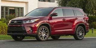 2018 Toyota Highlander LE Plus 5TDBZRFH4JS902679 2018 Toyota Highlander LE Plus