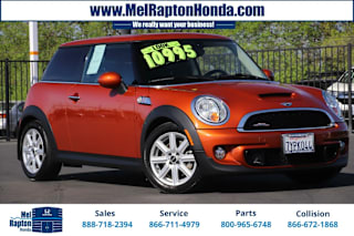 2013 MINI Cooper Cooper S WMWSV3C50DT393048 2013 MINI Cooper Cooper S