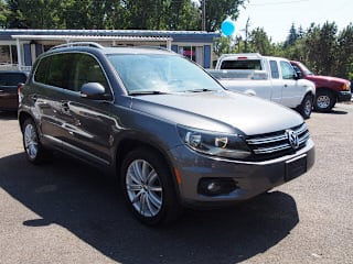 2012 Volkswagen Tiguan SE WVGAV7AX9CW000232 2012 Volkswagen Tiguan SE
