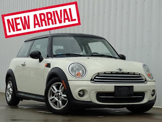 2013 MINI Cooper Cooper WMWSU3C54DT686762 2013 MINI Cooper Cooper