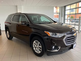 2018 Chevrolet Traverse LT Cloth 1GNERGKW2JJ229871 2018 Chevrolet Traverse LT Cloth