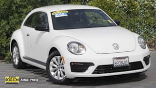 2018 Volkswagen Beetle 2.0T S 3VWFD7AT4JM701605 2018 Volkswagen Beetle 2.0T S