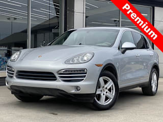 2013 Porsche Cayenne Base WP1AA2A28DLA04247 2013 Porsche Cayenne Base