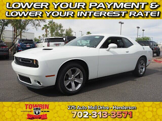 2019 Dodge Challenger SXT 2C3CDZAG0KH746761 2019 Dodge Challenger SXT