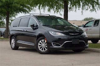 2018 Chrysler Pacifica Touring L 2C4RC1BG1JR119990 2018 Chrysler Pacifica Touring L