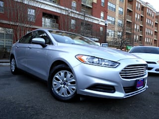 2014 Ford Fusion 1FA6P0G75E5384754 2014 Ford Fusion